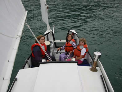 family sail on SELKIE